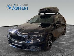 Carbonschwarz metallic Neu 2025 BMW i5 M Sport Limousine | 73.850 € (Teuer)