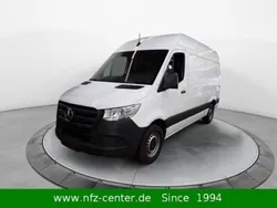 Arktikweiss Gebraucht 2023 Mercedes Sprinter Van | 31.999 € (Guter Preis)