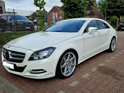 Weiß Gebraucht 2011 Mercedes CLS350 Edition 1 Coupé | 16.500 € (Fairer Preis)