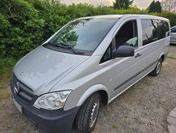 Silber Gebraucht 2012 Mercedes Vito Van / Kleinbus | 14.000 €