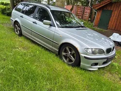 Silber Gebraucht 2002 BMW 320 Sport Line Kombi | 1.150 € (Guter Preis)