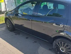 Schwarz Gebraucht 2018 Fiat Punto More Kleinwagen | 7.900 € (Guter Preis)