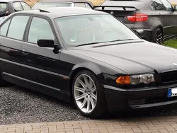 Schwarz Gebraucht 1998 BMW 740 Performance Limousine | 8.000 € (Guter Preis)