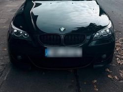 Schwarz Gebraucht 2004 BMW 520 Limousine | 4.888 € (Etwas zu teuer)