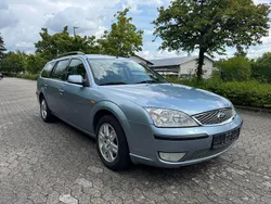 Blau Gebraucht 2005 Ford Mondeo Ghia Kombi | 4.470 €