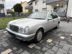 Silber Gebraucht 1997 Mercedes E280 Classic Limousine | 5.900 € (Superpreis)