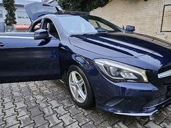 Blau Gebraucht 2018 Mercedes CLA220 Shooting Brake Kombi | 15.800 € (Guter Preis)