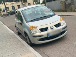 Grau Gebraucht 2005 Renault Modus Van / Kleinbus | 500 €