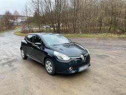 Schwarz Gebraucht 2013 Renault Clio IV Luxe Kleinwagen | 5.950 €