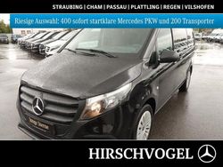 Obsidianschwarz metallic Gebraucht 2024 Mercedes Vito Van / Kleinbus | 49.861 €