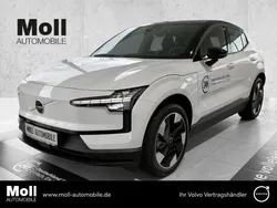 Crystal white (metallic) Gebraucht 2024 Volvo EX30 Plus SUV | 34.790 € (Teuer)