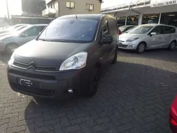 Weiß Gebraucht 2015 Citroën Berlingo Proline Van / Kleinbus | 11.999 €