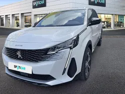 Weiß Gebraucht 2023 Peugeot 5008 Allure Van / Kleinbus | 27.450 € (Guter Preis)