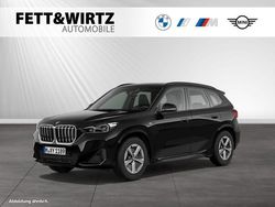 Saphirschwarz metallic Gebraucht 2025 BMW X1 M Sport SUV | 44.736 € (Superpreis)