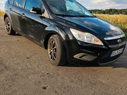 Schwarz Gebraucht 2009 Ford Focus Limousine | 2.400 € (Etwas zu teuer)