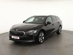 Schwarz Gebraucht 2024 Skoda Superb Kombi | 40.990 € (Superpreis)