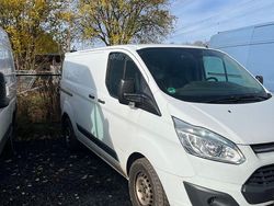 Weiß Gebraucht 2015 Ford Transit Custom Van / Kleinbus | 9.000 € (Superpreis)