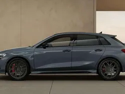 Kemoragrau metallic Neu 2025 Audi RS3 Kleinwagen | 69.496 € (Guter Preis)