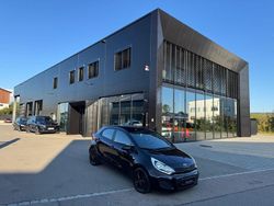 Schwarz Gebraucht 2012 Kia Rio Attract Kleinwagen | 4.900 € (Fairer Preis)