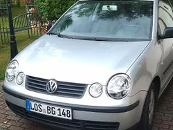 Silber Gebraucht 2002 VW Polo Basis Limousine | 2.350 € (Teuer)