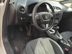 Weiß Gebraucht 2011 Seat Leon Copa Limousine | 2.300 € (Superpreis)