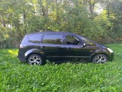 Schwarz Gebraucht 2007 Ford S-MAX Titanium Van / Kleinbus | 5.000 € (Fairer Preis)