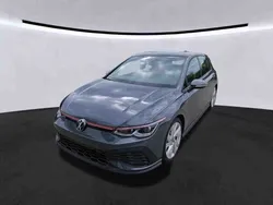 Grau Gebraucht 2022 VW Golf VIII GTI Clubsport Limousine | 33.750 € (Fairer Preis)
