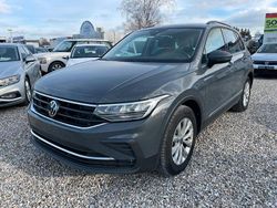 Grau Gebraucht 2023 VW Tiguan Life SUV | 24.190 € (Superpreis)