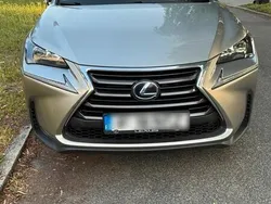 Gold Gebraucht 2016 Lexus NX300 SUV | 16.900 €
