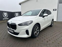 Weiß Gebraucht 2022 BMW 218 Active Tourer Performance Van / Kleinbus | 18.900 € (Teuer)