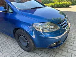 Olympiablau perleffekt Gebraucht 2007 VW Golf Plus Cross Edition Van / Kleinbus | 4.490 € (Fairer Preis)