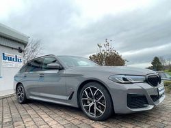 Berninagrau bernsteineffekt Gebraucht 2022 BMW 540 M Sport Kombi | 28.990 € (Teuer)