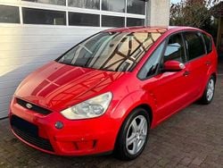 Rot Gebraucht 2006 Ford S-MAX Ambiente Van / Kleinbus | 1.990 € (Guter Preis)