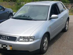 Grau Gebraucht 1997 Audi A3 Kleinwagen | 1.950 €