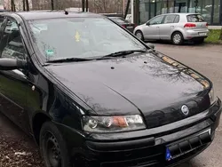 Schwarz Gebraucht 2001 Fiat Punto Kleinwagen | 1.350 €