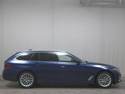 Blau Gebraucht 2021 BMW 530 Luxury Line Kombi | 21.480 €
