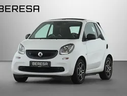 Bodypanels in white Gebraucht 2019 Smart ForTwo Electric Drive Cabrio | 9.850 € (Guter Preis)