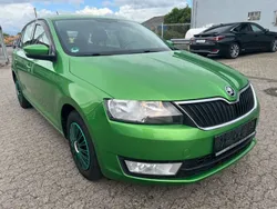 Grün Gebraucht 2017 Skoda Rapid Joy Limousine | 6.450 € (Fairer Preis)