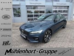 Blau Gebraucht 2024 Volvo S60 Plus Limousine | 34.900 € (Guter Preis)