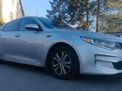 Grau Gebraucht 2016 Kia Optima 2 Limousine | 10.700 €