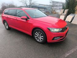 Rot Gebraucht 2020 VW Passat Kombi | 13.500 € (Fairer Preis)