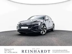 Mythosschwarz metallic Gebraucht 2024 Audi Q8 e-tron S-Line SUV | 64.380 € (Fairer Preis)