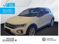 Pure white Gebraucht 2024 VW T-Roc Style SUV | 29.450 € (Fairer Preis)