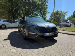 Grau Gebraucht 2020 Skoda Octavia RS Kombi | 24.999 € (Guter Preis)