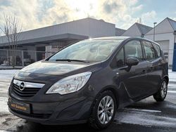 Grau Gebraucht 2013 Opel Meriva Active Van / Kleinbus | 8.190 € (Fairer Preis)