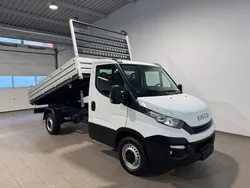 Weiß Gebraucht 2019 Iveco Daily Van / Kleinbus | 34.990 €