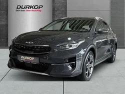 Grau Gebraucht 2021 Kia XCeed Spirit SUV | 20.950 € (Fairer Preis)