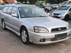 Silber Gebraucht 2002 Subaru Legacy Kombi | 990 €