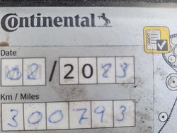 Schwarz Gebraucht 2003 Audi A4 Kombi | 2.000 € (Superpreis)