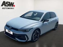 Blau Neu 2025 VW Golf VIII R-line Limousine | 45.500 €